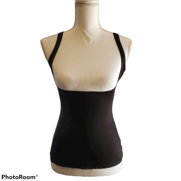Spanx Black Simplicity Open Bust Compression Tank - Picture 2 of 10